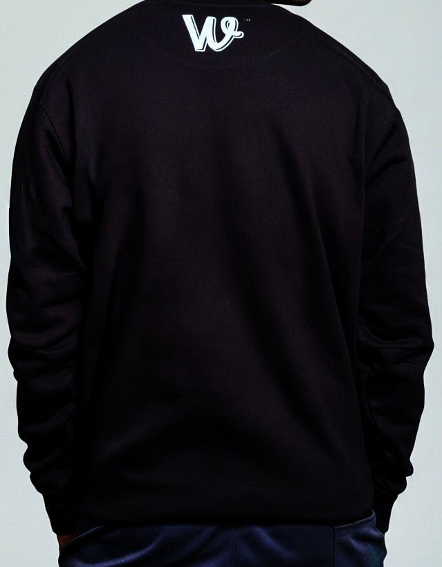 Premium Black Sweatshirt with One Piece Skull Design - Wendy